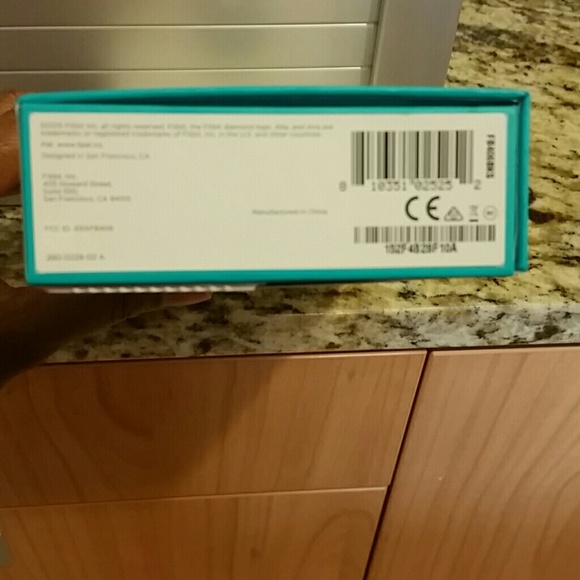 Fitbit Alta - Picture 2 of 4